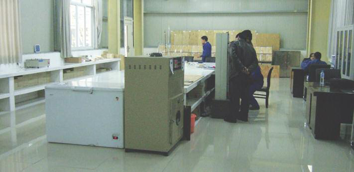The laboratory where extensive quality testing of the OSB production is carried out