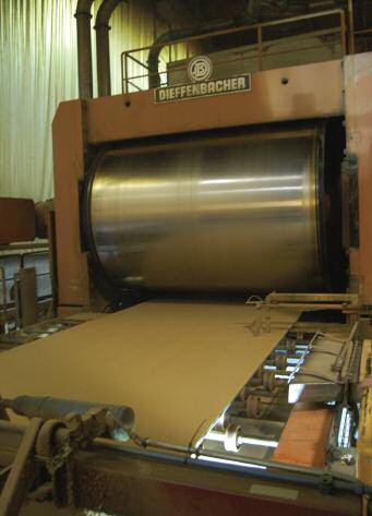 Continuous press for MDF